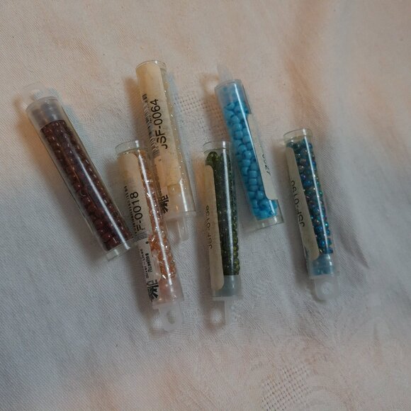 Toho Round 6/0 Opaque Beads Mixed Lot of 6 - Picture 3 of 4